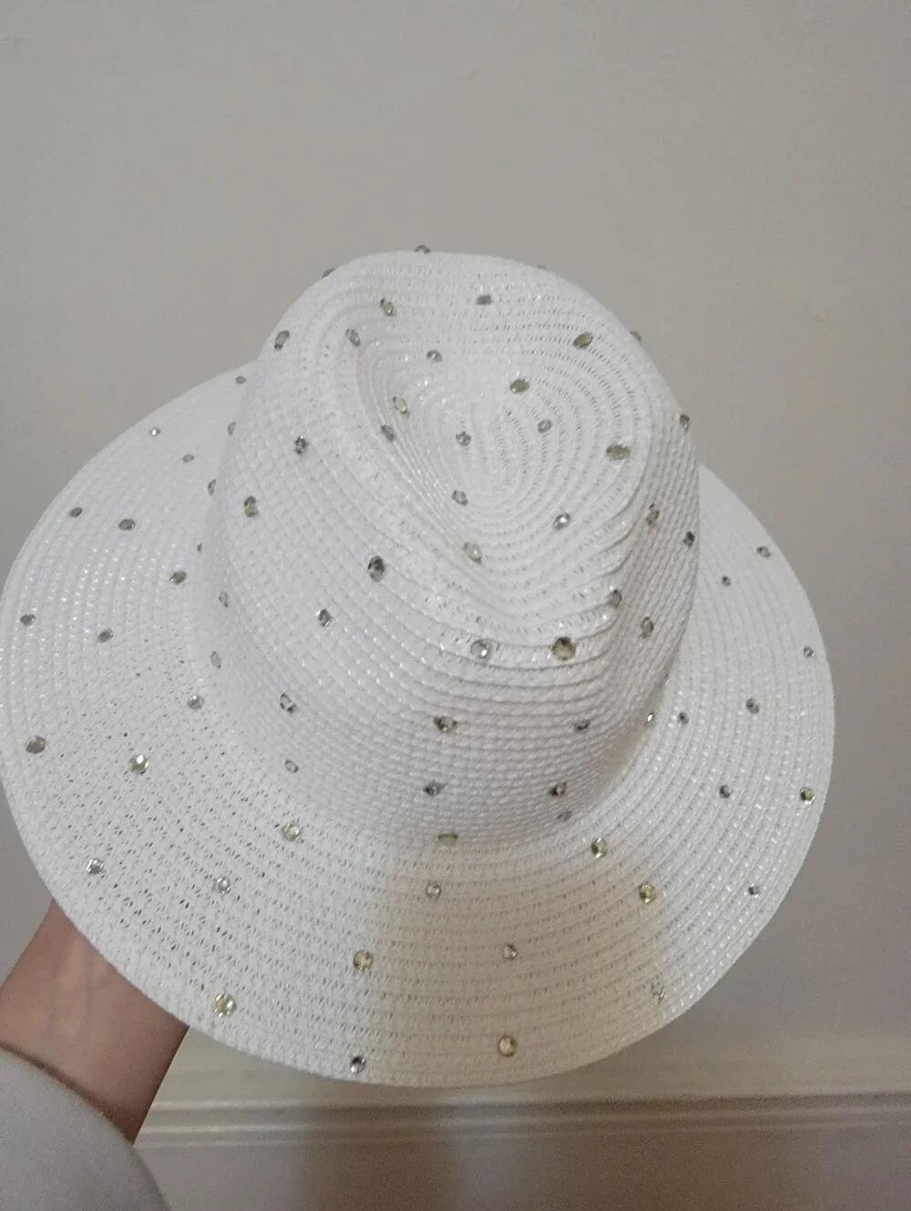 White Crystal-Embellished Straw Fedora Hat - Women